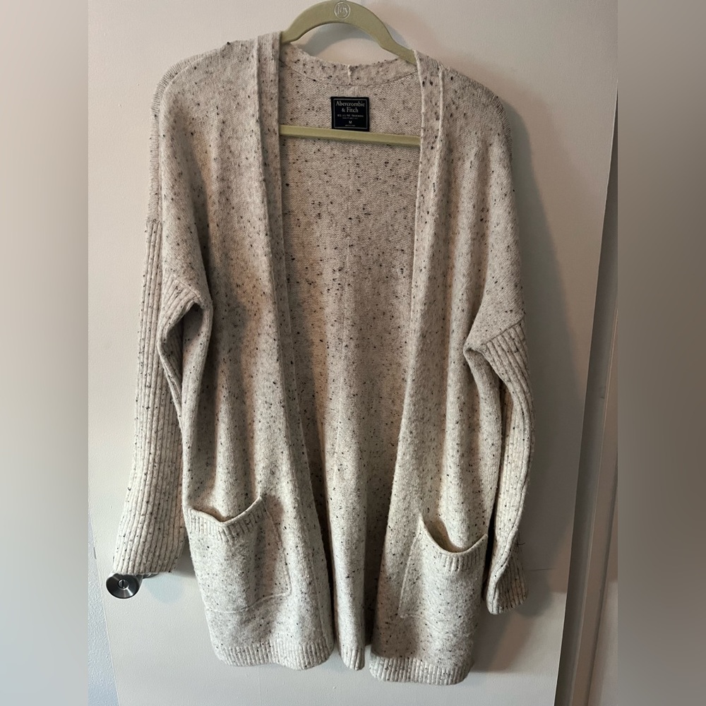 Abercrombie & Fitch cardigan